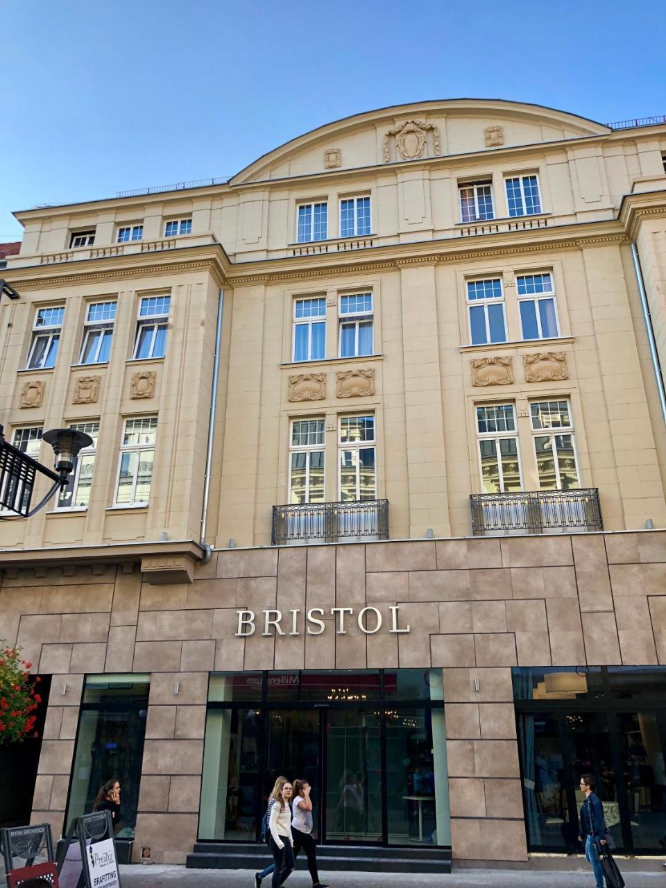 Bristol Economy Bed & Breakfast Bytom Exterior photo
